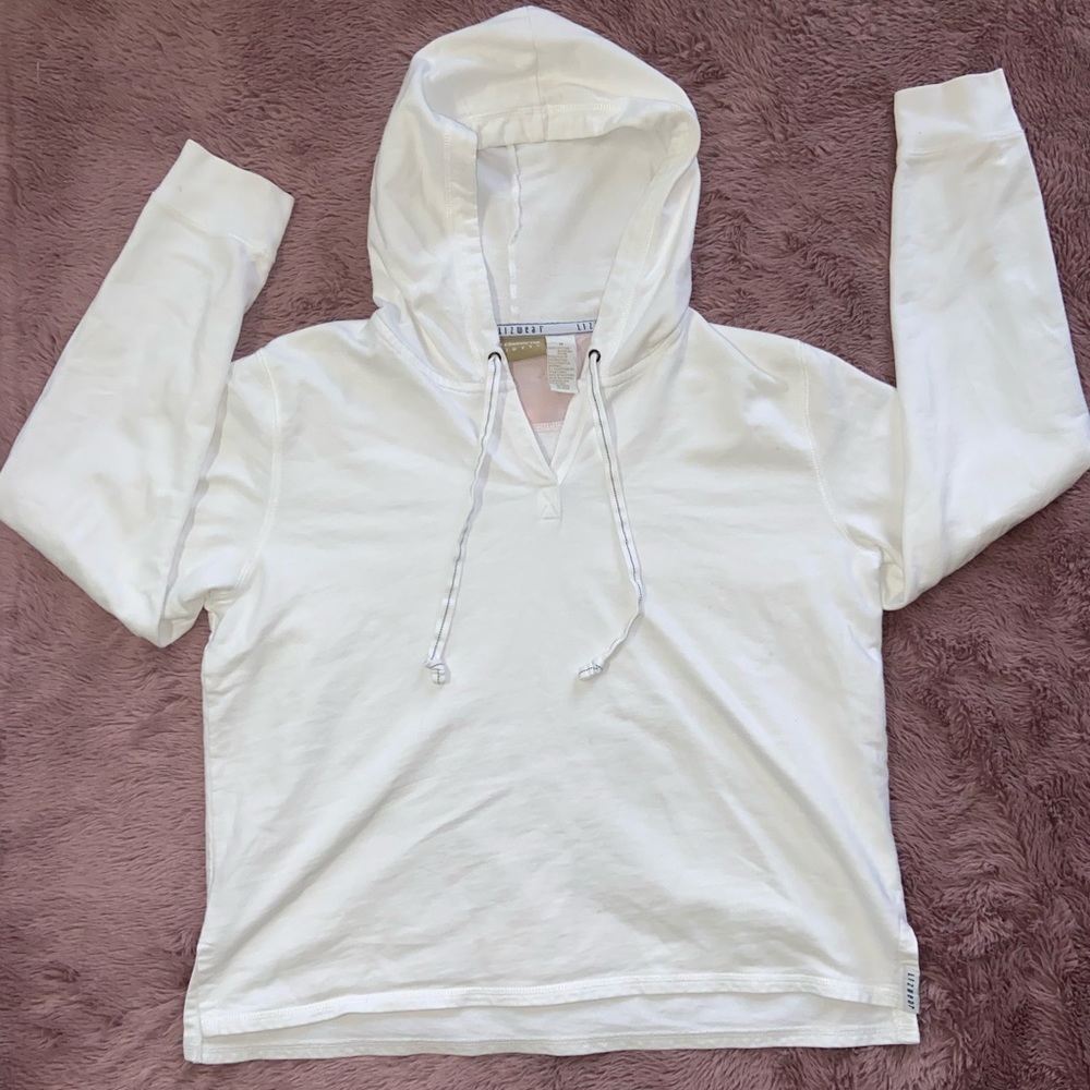 Liz Claiborne white beachy hoodie